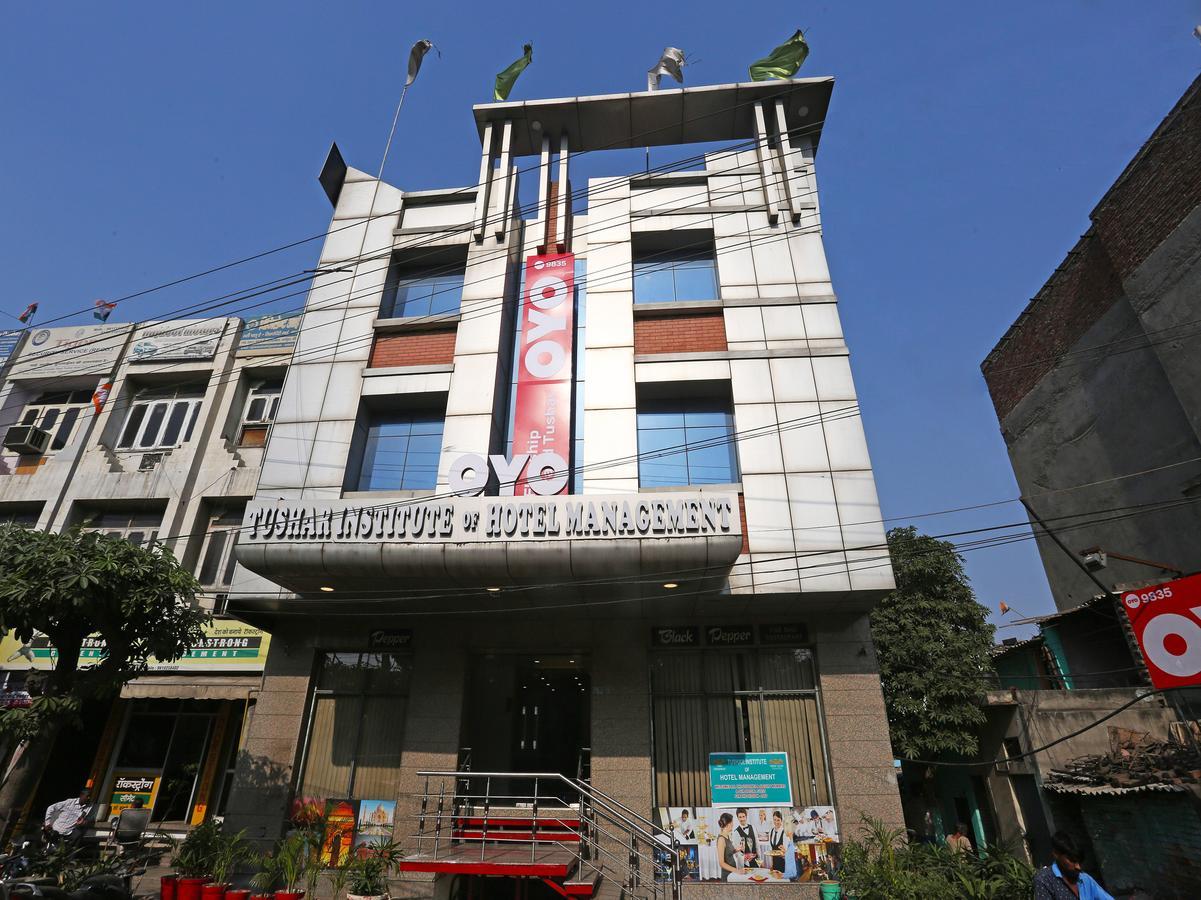 Oyo Flagship 061 Chodhary Mor Gt Road Ghaziabad Exterior foto